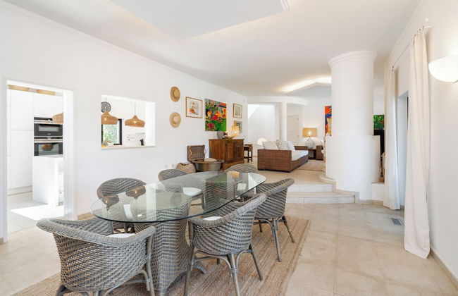 Luxury Private Family Villa W/ S-Pool Ac & Parking - Foto 26