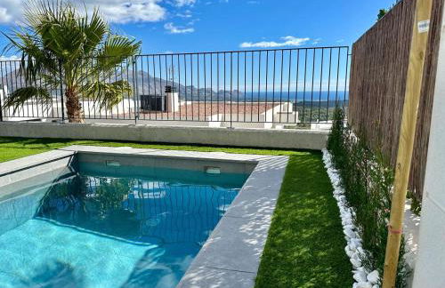 Casa con piscina climatizada y vistas al mar - Foto 11