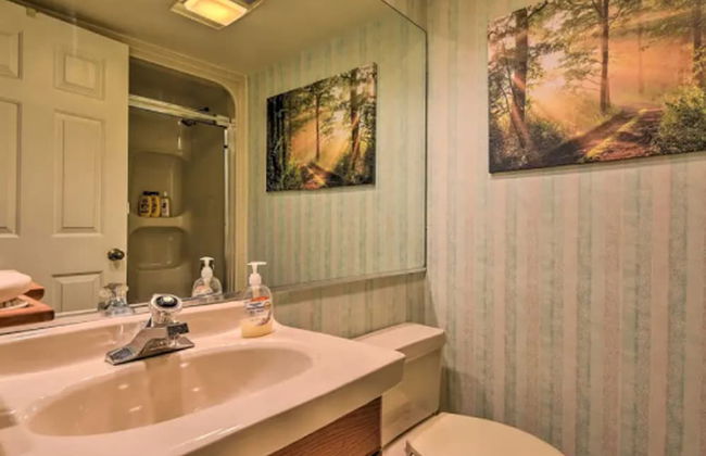 Cozy Pocono Mountain Escape - Foto 20