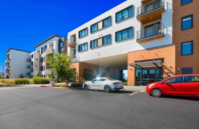 Global Luxury Suites in Menlo Park - Photo 75