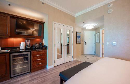 No Resort Fee Strip View Balcony+Free Valet+ Pool - Foto 13