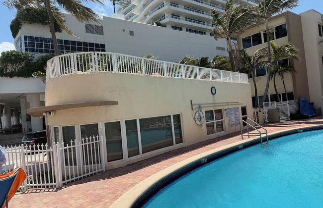 Silver Seas Beach Resort - Foto 29