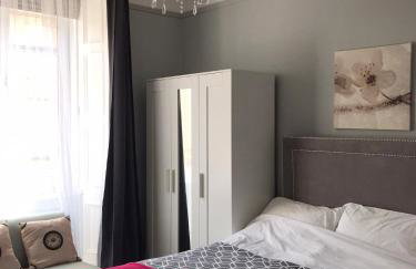 Grange Lone entire apartment with two double beds - Foto 2