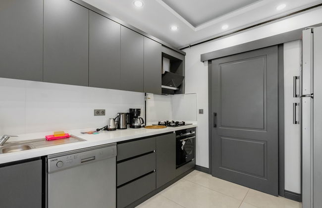 Stylish Flat w Balcony Near Lara Beach - Foto 12