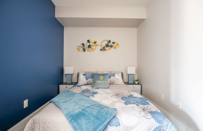 Beautiful Condos In the Heart of Downtown - Foto 5