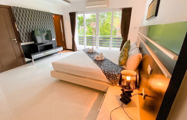 Hidden Palm Pool Villas - Photo 16