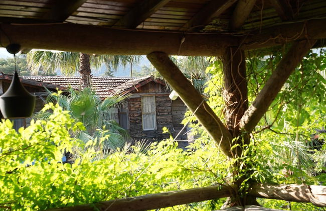 Kadir's Family House - Photo 42