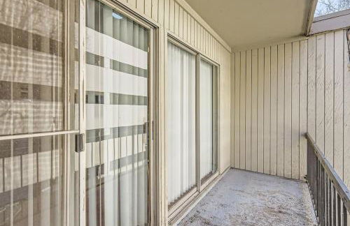 Your Comfy King Suite Getaway - Sleeps 4 - Pool, Prkg - Foto 29