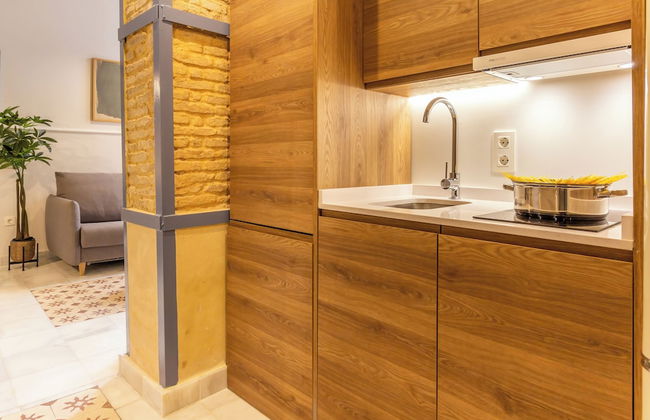 Feelathome San Lorenzo Apartments - Photo 19