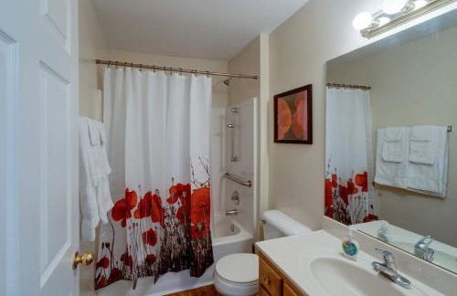 Delightful Duplex - Steps Away from TSU - Foto 25