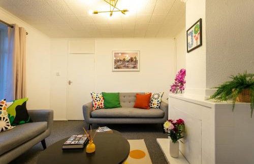 3Br-5Guests-Parking-Netflix-10minCentralNottingham - Foto 1