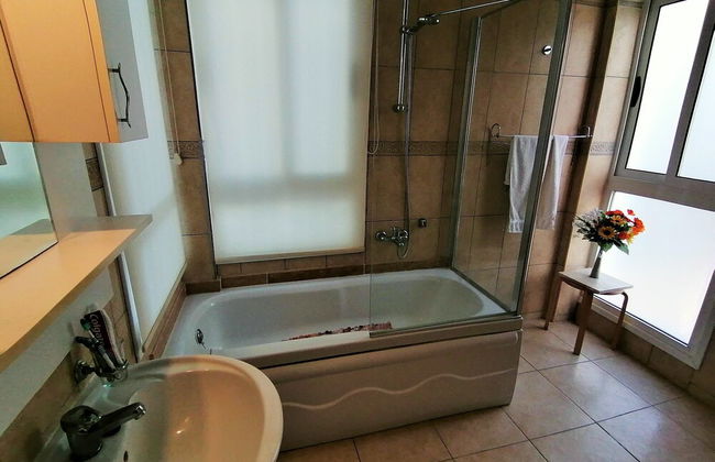 Ocean View Family Villa, Sleeps 2-10, Private Pool, Wifi, Internet Tv & Acs - Photo 24