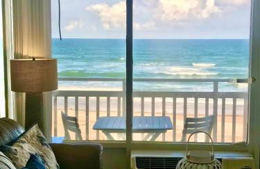 Beachfront Bliss - Suite at Symphony Beach Club - Foto 5