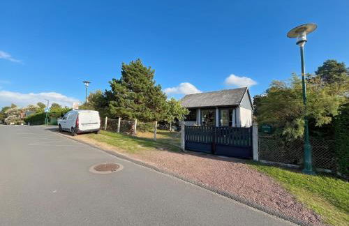 Maison atypique -Jardin, terrasse & cabane perchée - Foto 11