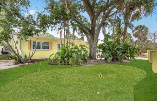 4BR Spacious Paradise - Photo 22