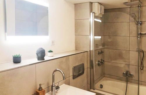 Gemütliches Apartment mit Balkon und Tiefgaragenstellplatz - Foto 9