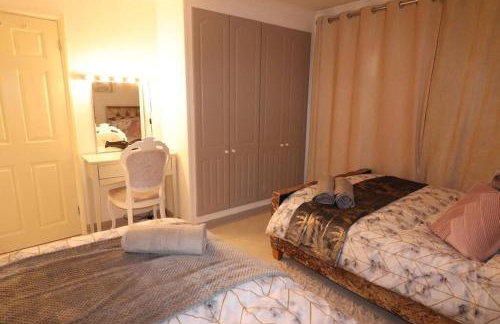 Unique two bedroom apartment - Photo 12