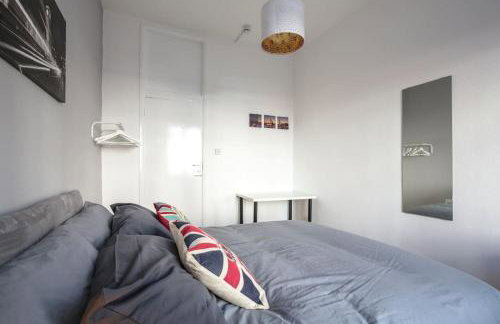 Large Modern Spacious House 6 Bedrooms 5 Bathrooms - Foto 12