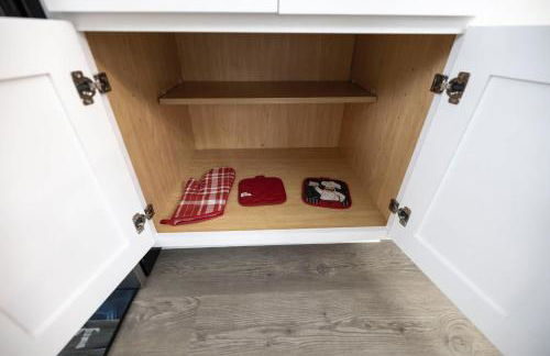 4 Min to Downtown - 10 Min to Elon - Washer and Dryer - Foto 42