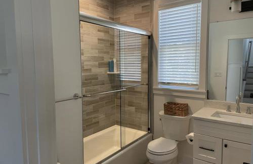 New Construction Bay Side 4 Bedroom - Foto 21