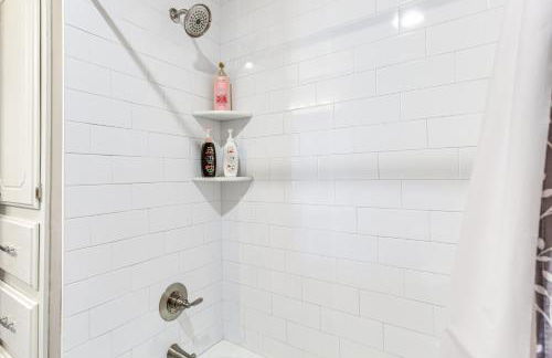 4 Mi to Dtwn Guthrie Family Home with Fire Pit! - Photo 14