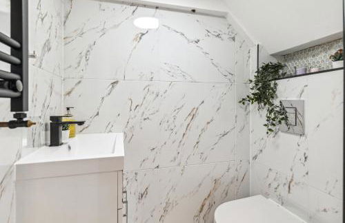 Spacious 6 Bedroom Luxury Home Sleeps 14 Royal Manor 57 - Foto 28