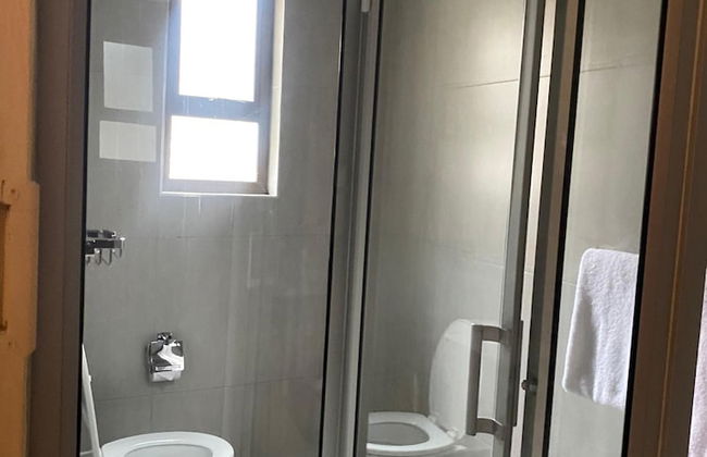 A Pristine B B Located in Belvedere Harare - 2006 - Foto 14