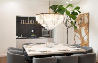 Luxury Gold Coast Penthouse with Deck & Views - Photo 32