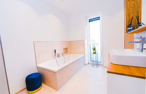 VIP Suite with Panoramic Views - Foto 29