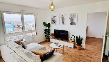 CHARMING APARTMENT WITH PANORAMIC SEINE RIVER & EIFFEL TOWER VIEWs - Foto 3