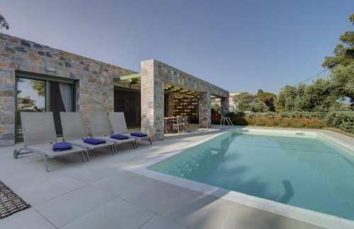 Ouzo Stone House 2, with private pool - Foto 2