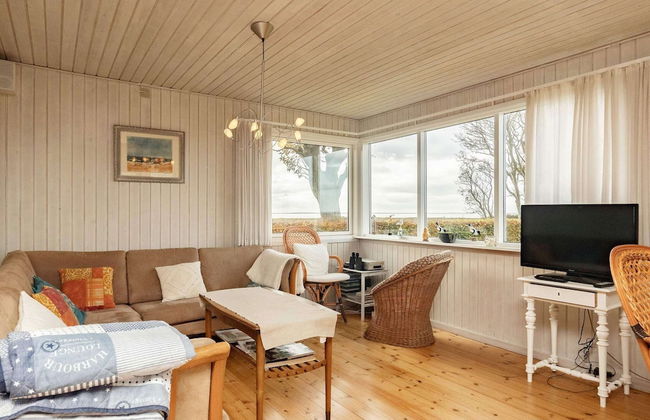 6 Person Holiday Home in Martofte - Photo 11