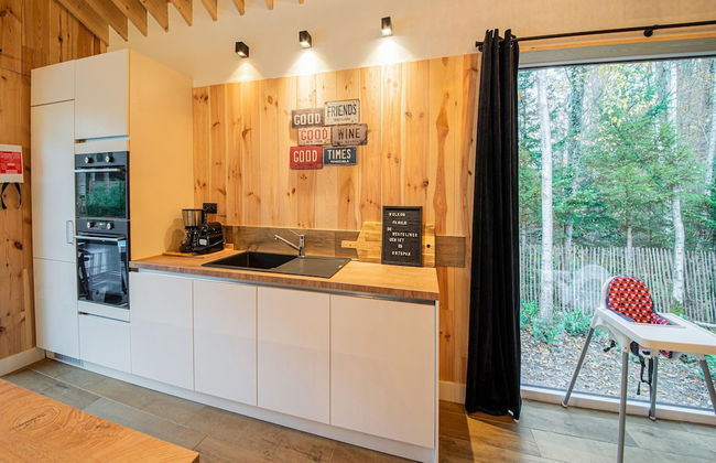 Escape With Heated Pool - Photo 11