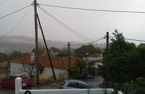 Σπίτι στο βουνό αλλά μια ανάσα από τη θάλασσα - Photo 35