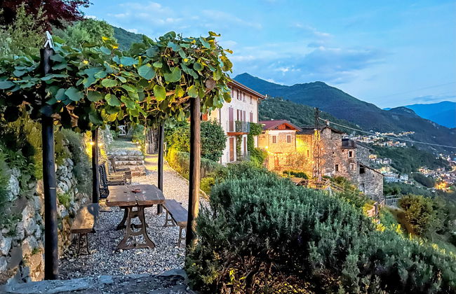 2 bedroom Apartment in Bellano with garden - Photo 31