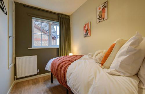 Central 3-Bedroom House Sleeps 5 with Parking - Foto 4