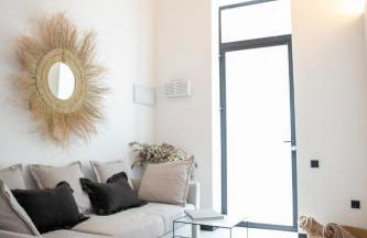 Lovely Exclusivity in Valencia Center - Photo 3