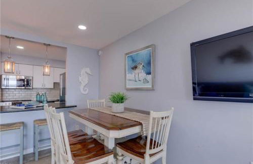 Coastal Beach Condo-Amazing View & Indoor Pool 13th Floor - Foto 8