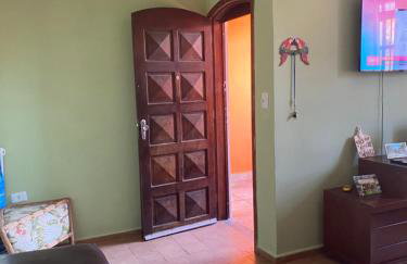 Casa pé na areia 50 metros do mar próximo a Plataforma de Pesca e Feirinha de Artesanato ótimo lugar para relaxar com a família - Foto 13