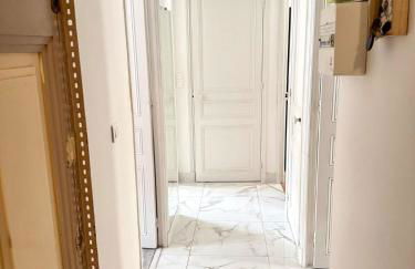 Nice Apt - City Center, Wifi, AC, 4-5 Pers - Foto 5