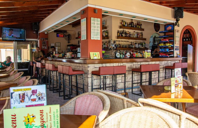 Lagoon Hotel & Apartments - Foto 13