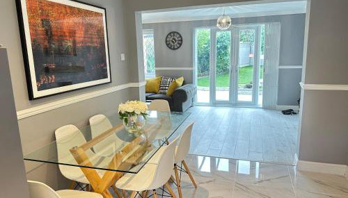 Modern 3 bed House with two bathrooms! Free parking! - Foto 4