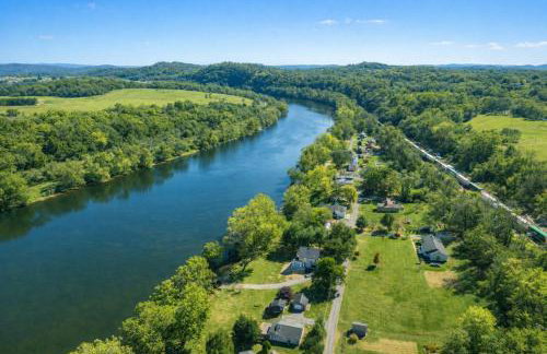 New River Riverfront , Hot Tub & Canoes, Trophy Muskie Fishing , Near VT - Foto 73