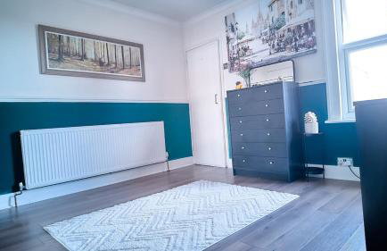 Unique 2BR in Gillingham Cinema Room Wi-Fi Parking - Foto 12