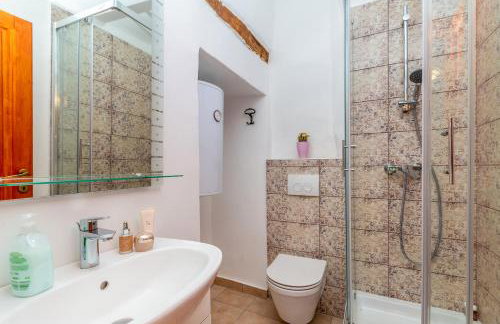 Villa Ana with jacuzzi & swimming pool - Foto 28