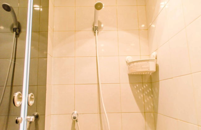 Simple and Cozy Living Studio Room at Poris 88 Apartment - Foto 6