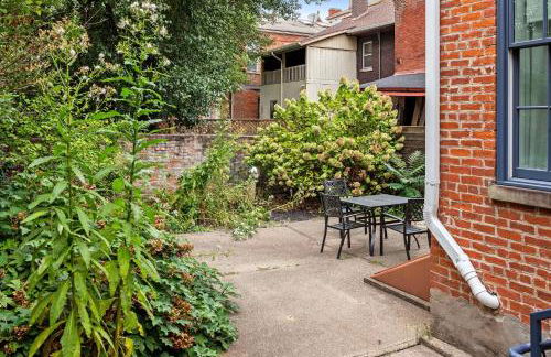 Downtown Views - Walk to Stadiums & Convention Center - Foto 18