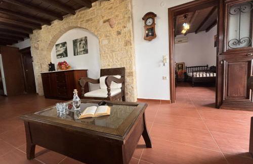 Melina Stone Villa - Photo 15