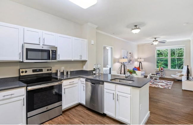 National at Woodbridge - Photo 2