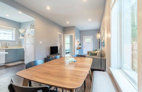 Fremont Bungalow with Backyard View Seattle - Photo 17